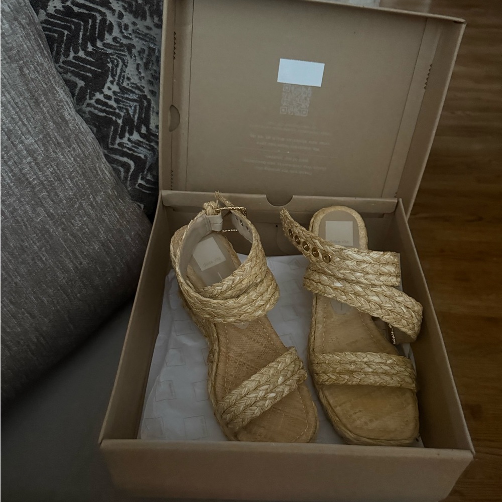 Dolce Vita Aldona Wedges - Light Natural Raffia